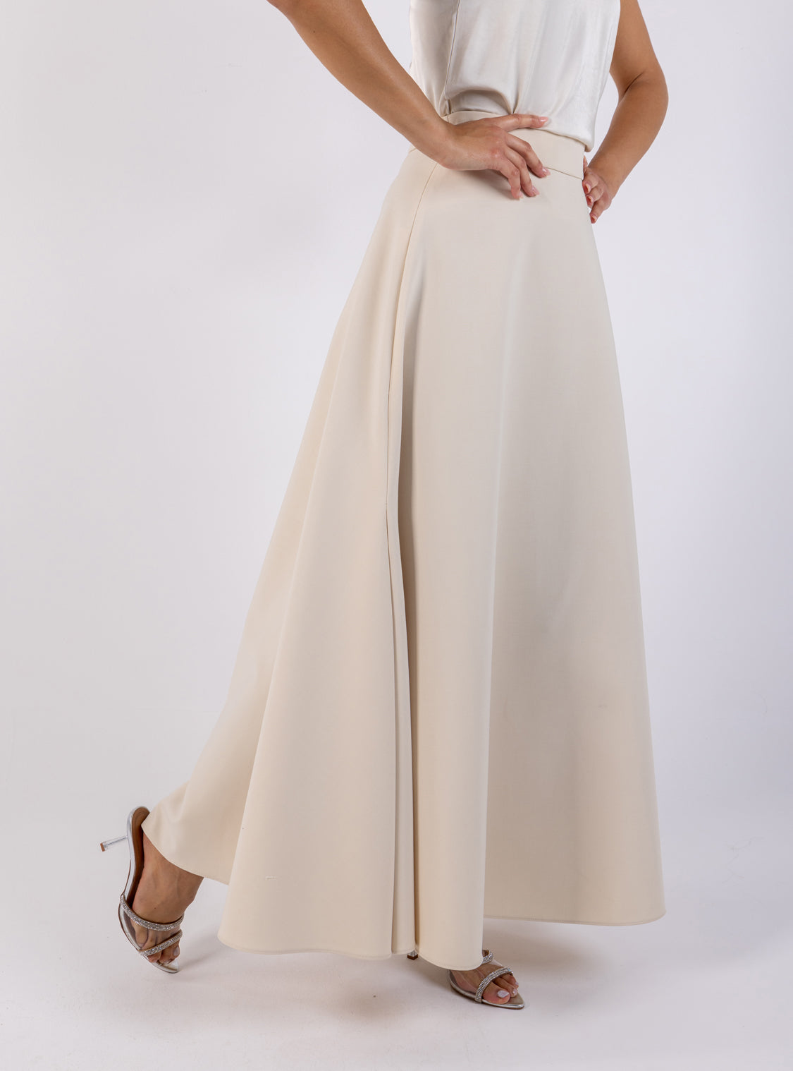 Solid Elegant Maxi Skirt