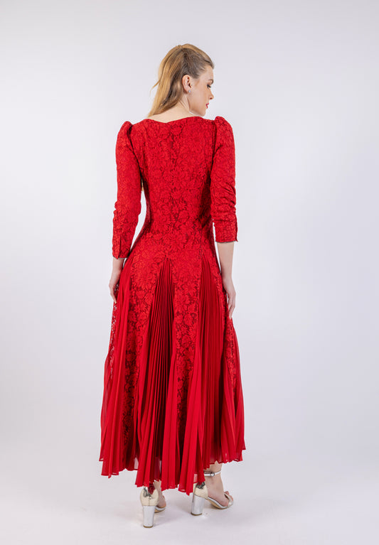 Embellished Lace Pleated Midi Dress