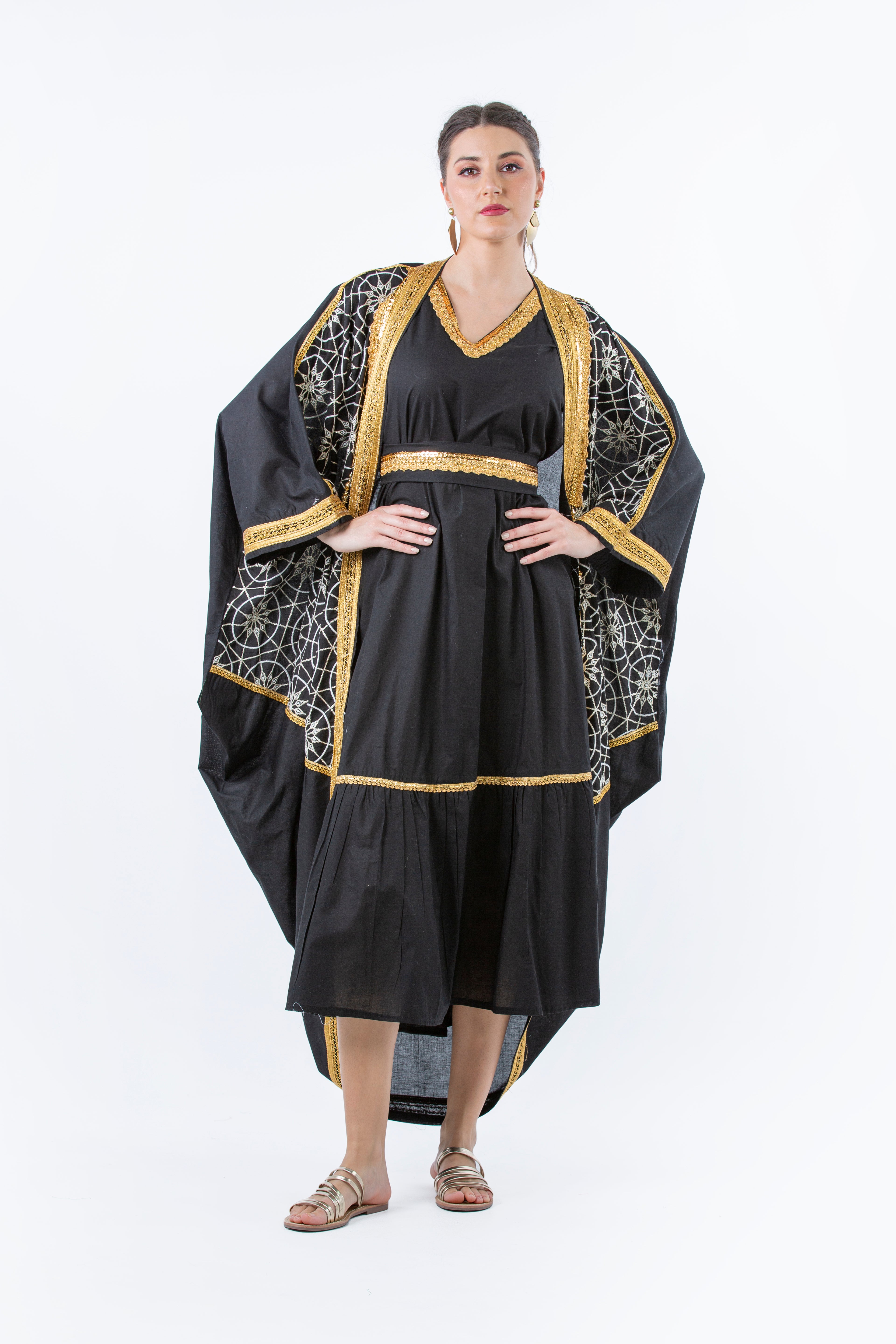 2341081-Traditional Dress