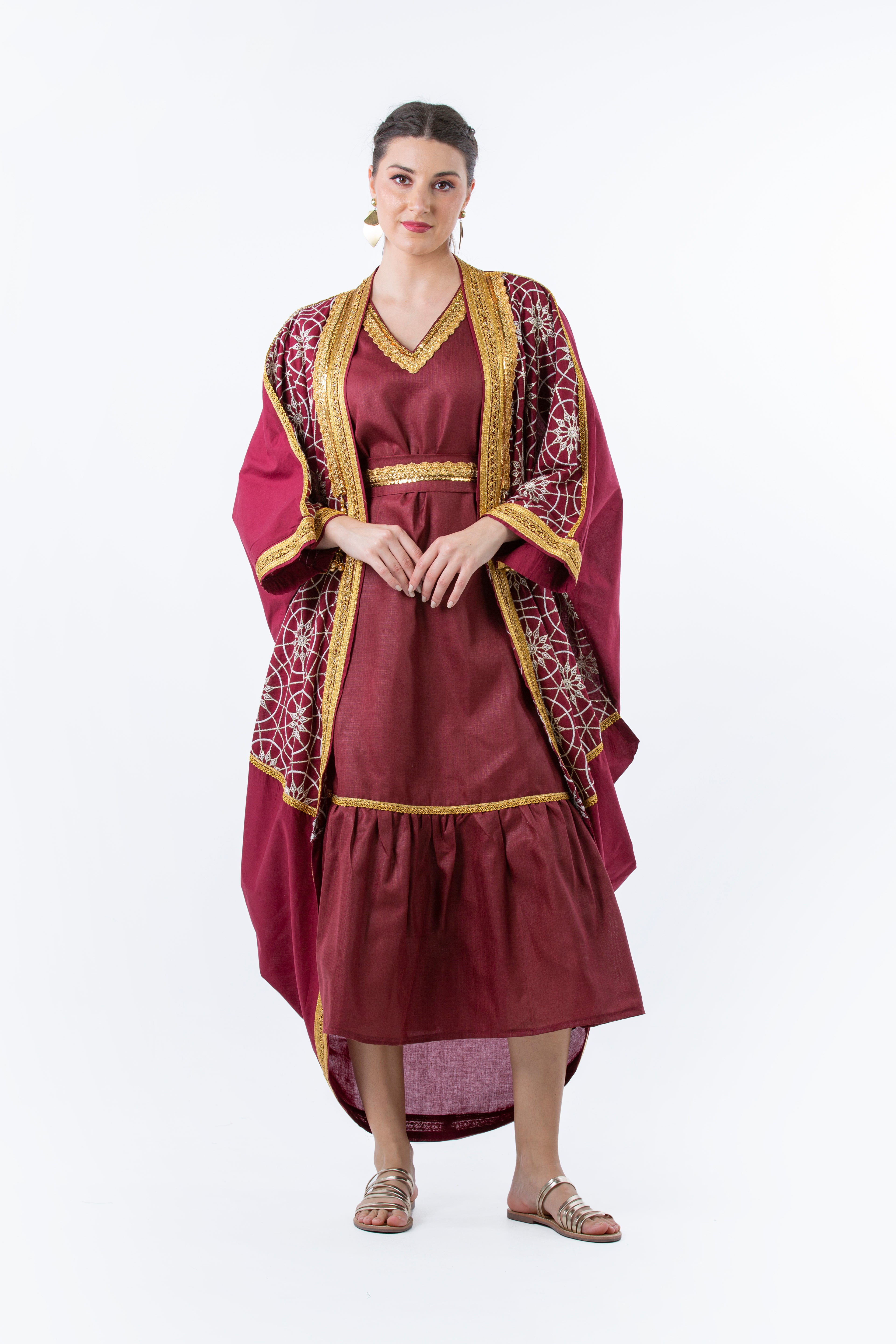 2341081-Traditional Dress