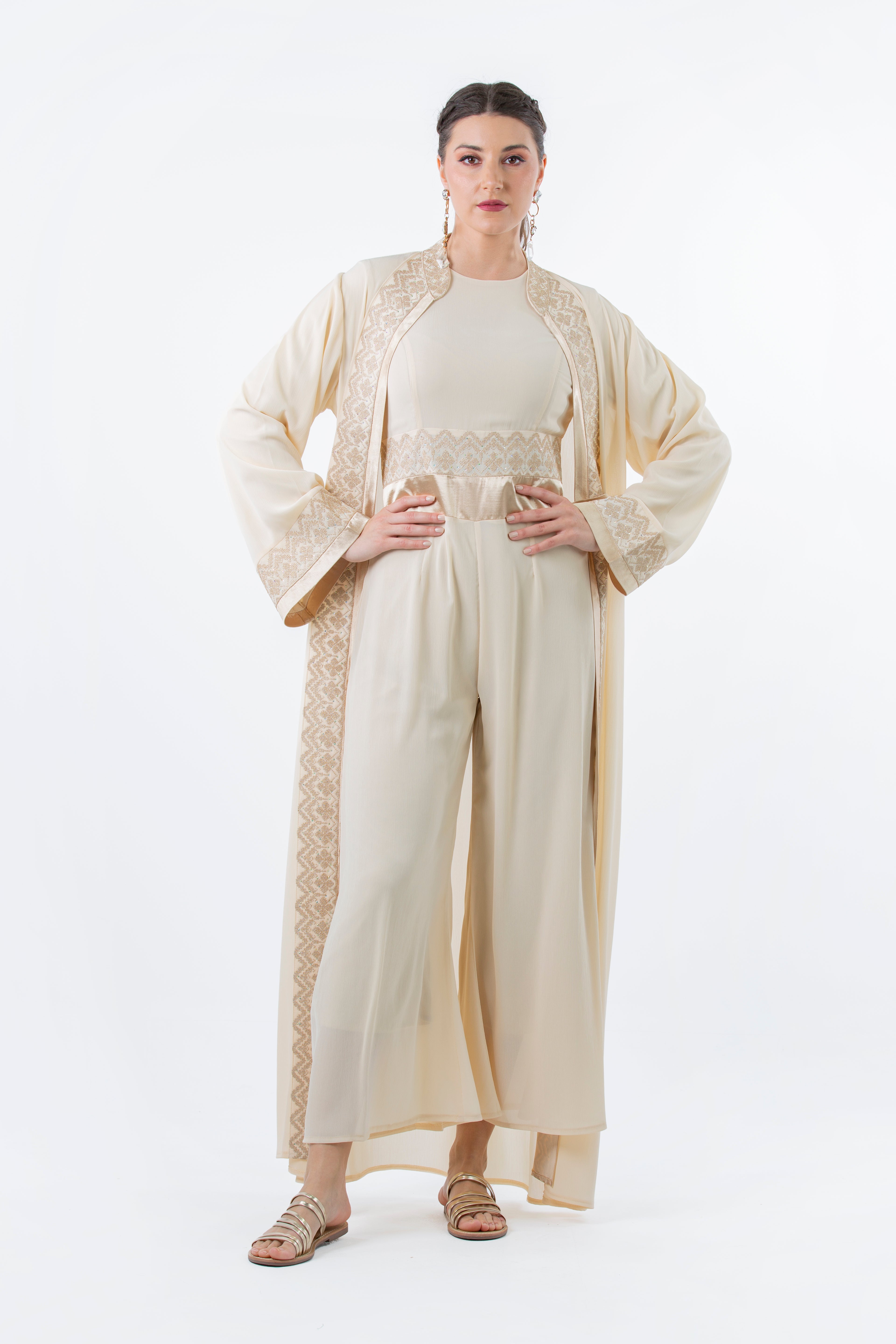 2441025-Traditional Dress