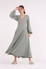 2406182-Solid Flowy Maxi Dress