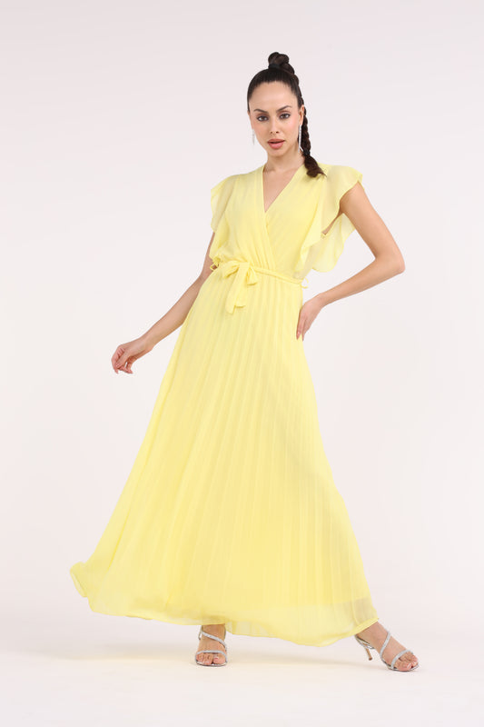 2454002-Solid Pleated Butterfly Sleeves Maxi Dress