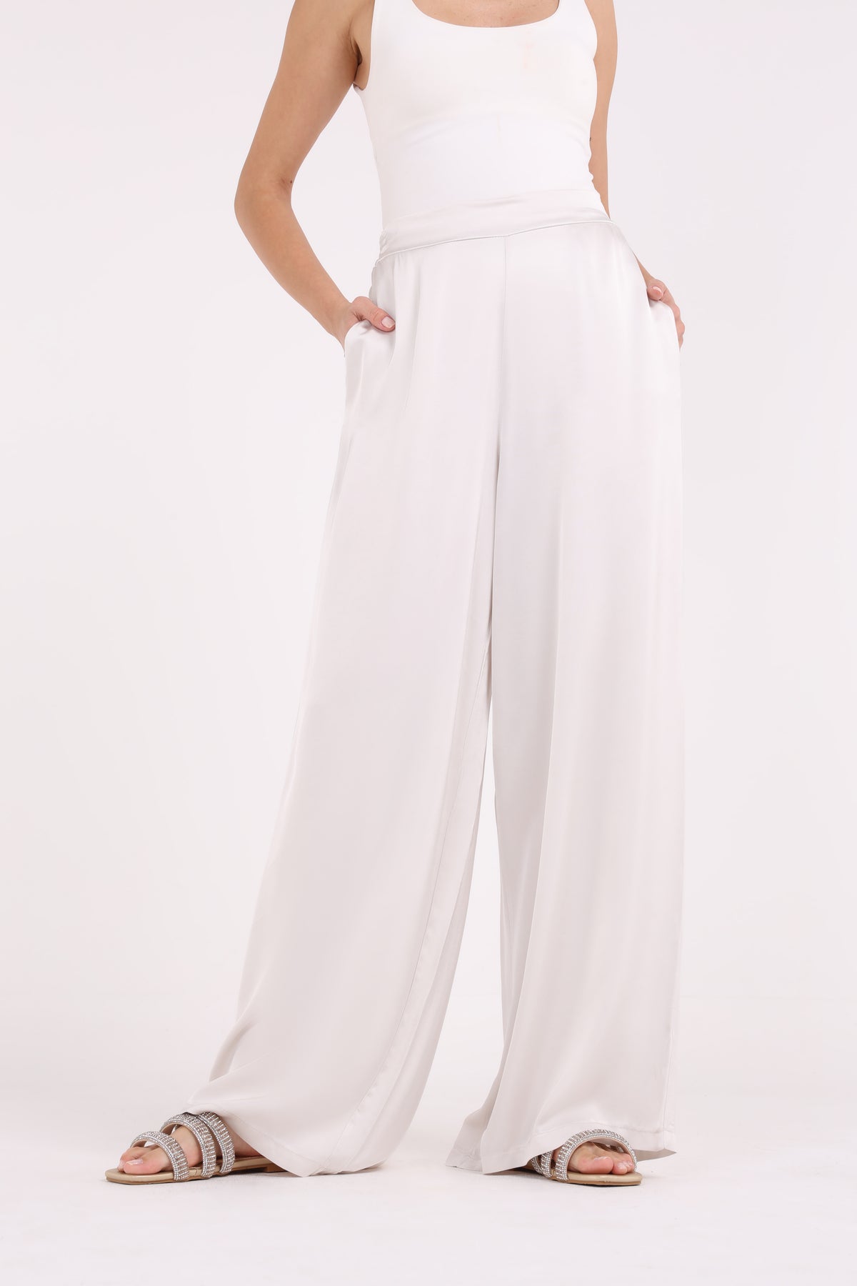 High Waisted Solid Wide Leg Trouser