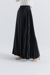 Pleated Wide-Leg Pants – Effortless Elegance for Every Occasion