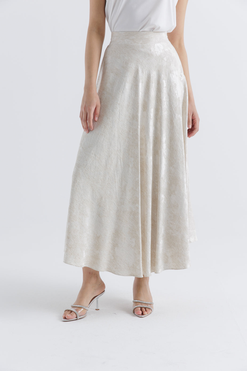 Elegant Jacquard Satin Flared Skirt