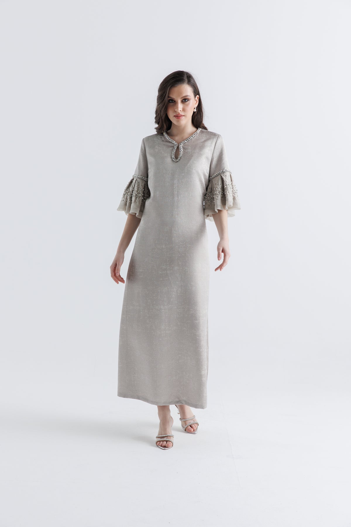 Luxe Elegance Embellished Kaftan – Timeless Grace, Effortless Glamour