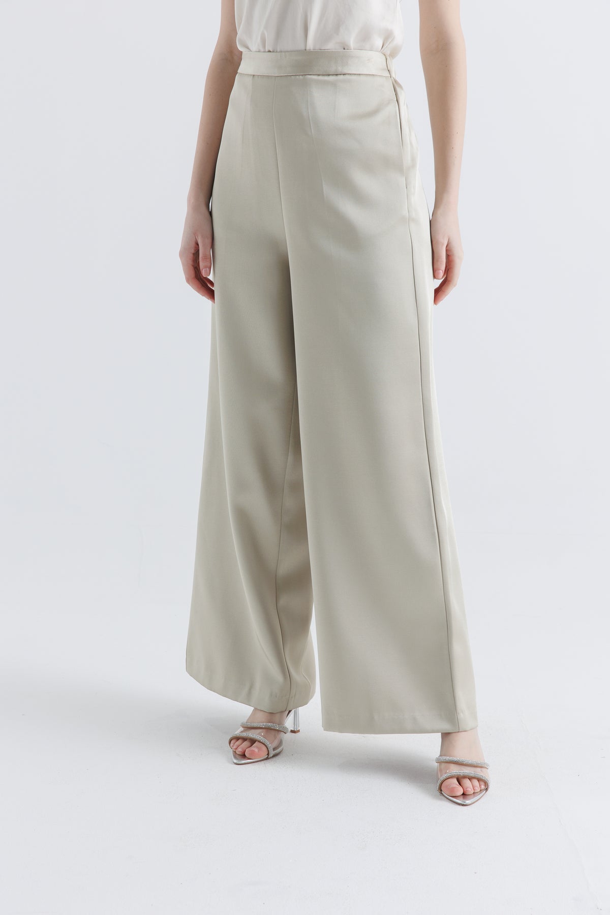 Elegant High-Waist Wide-Leg Pants – Timeless & Sophisticated