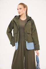 Utility Pocket Zip-Up Jacket with Modern Silhouette