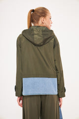 Utility Pocket Zip-Up Jacket with Modern Silhouette